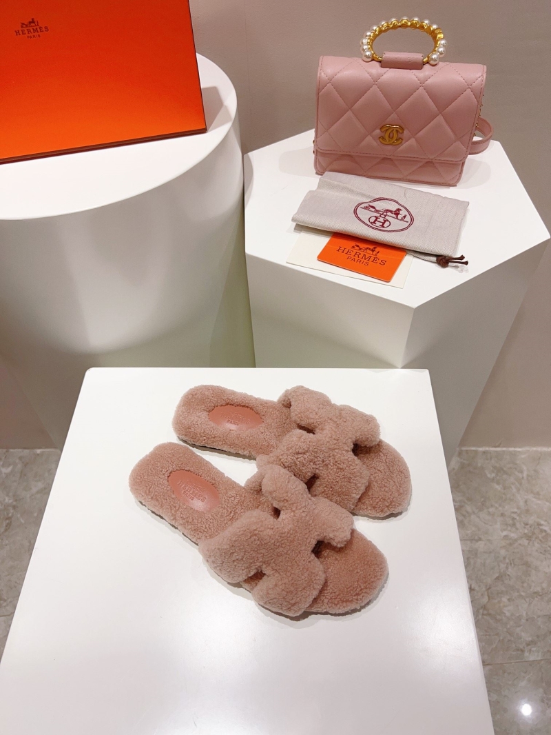 Hermes Slippers